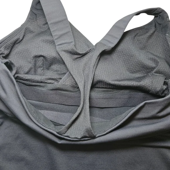 ❤️FINAL SALE❤️ Lululemon Deep Breath Tank - Black - Picture 5 of 6